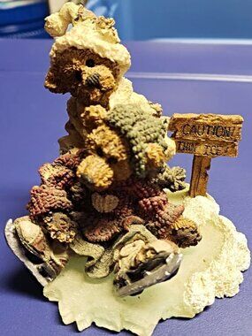 Boyds Bears Helping Hands  Simone & Bailey #2267
